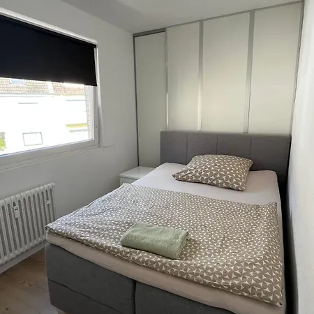 Zentrales Und Renoviertes Naehe Medienhafen Mit Balkon Apartament