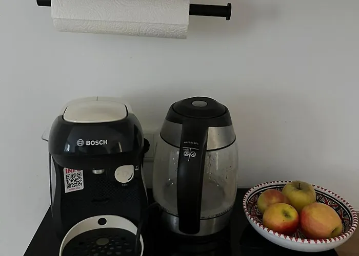 شقة Zentrales Und Renoviertes Naehe Medienhafen Mit Balkon دوسلدورف